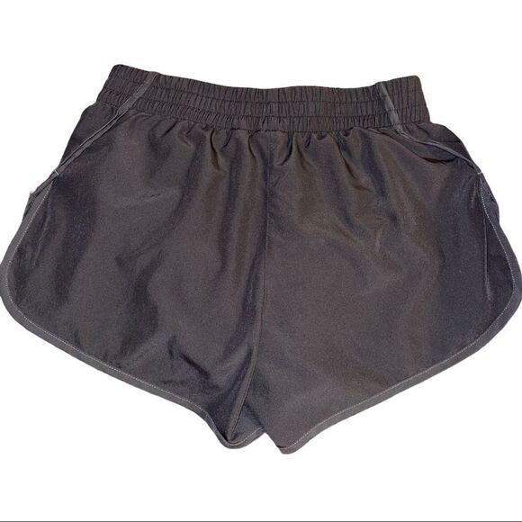 Puma Black & White Running Shorts - Picture 2 of 6